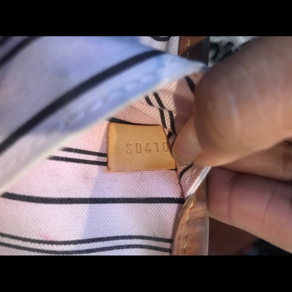 SOLD! LV Rose Ballerine MM - Authentic 💕 - Picture 6 of 8